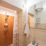 Kata Daire Split